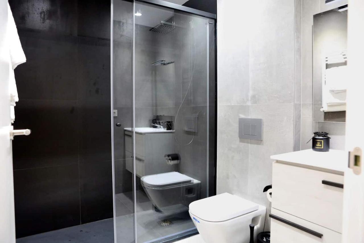 Piso Reformado A 2 Min Del Casco Viejo Con Garaje Gratis Daire Bilbao Dış mekan fotoğraf